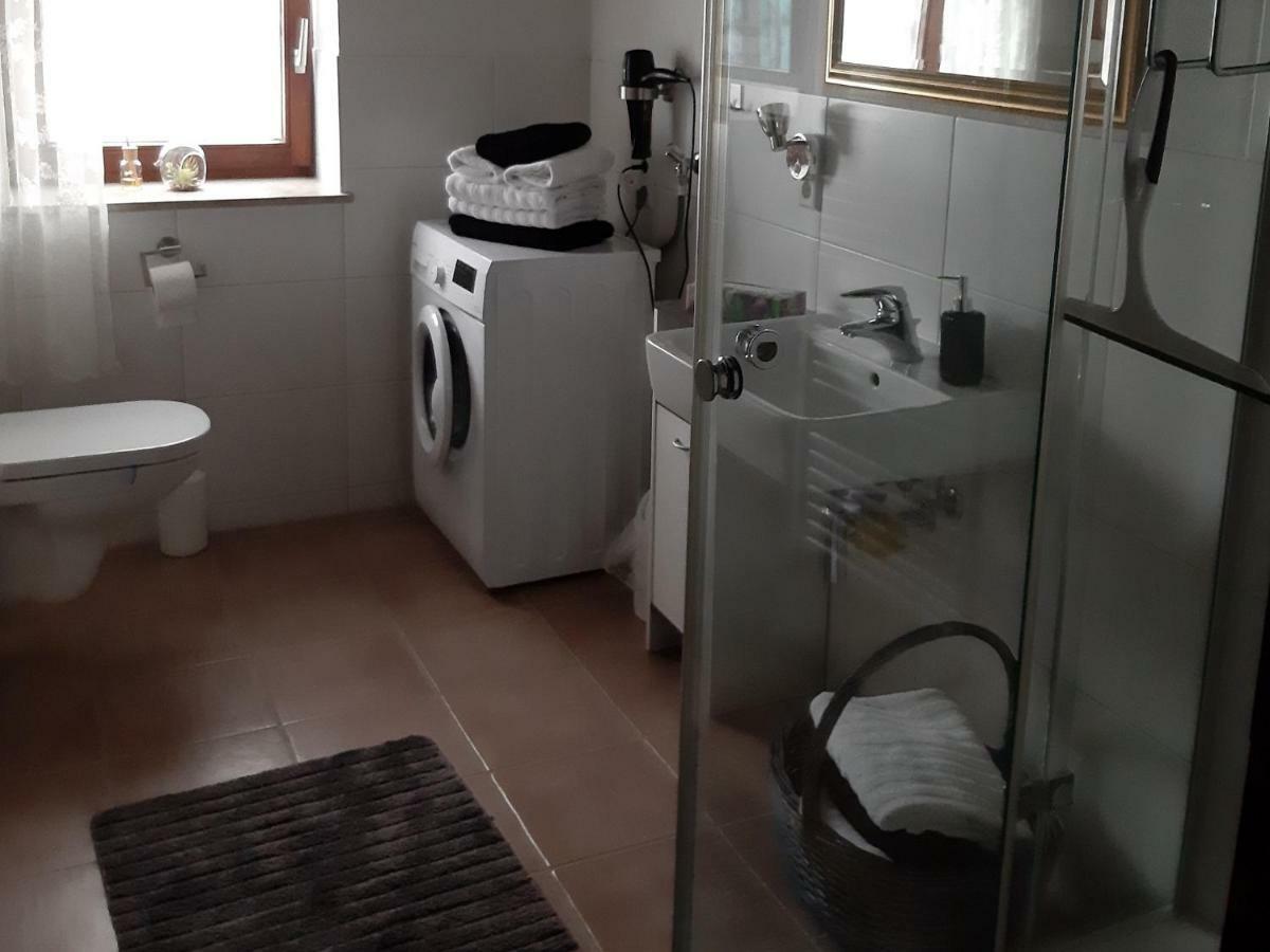 Fewo Im Mesnerhaus Mengen Buitenkant foto